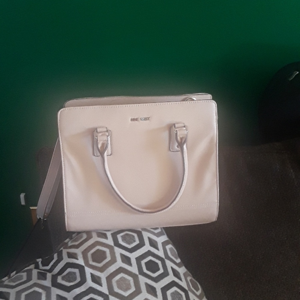 hand bag